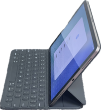 Load image into Gallery viewer, 10.9&quot; iPad Air 5 Wi-Fi (2022-2024)
